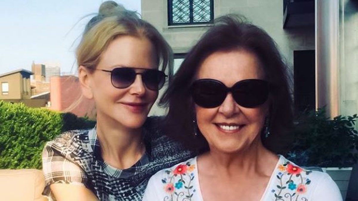 Nicole Kidman e sua mãe, Janelle Kidman