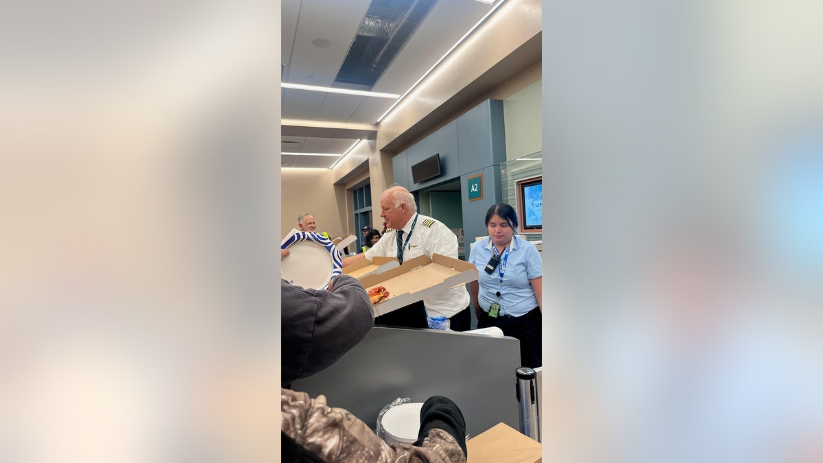 United Airlines aviator  handing retired  pizza successful  New Mexico