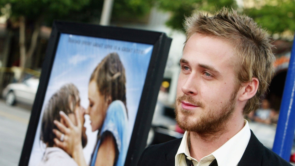 Ryan Gosling at premiere of "The Notebook" 