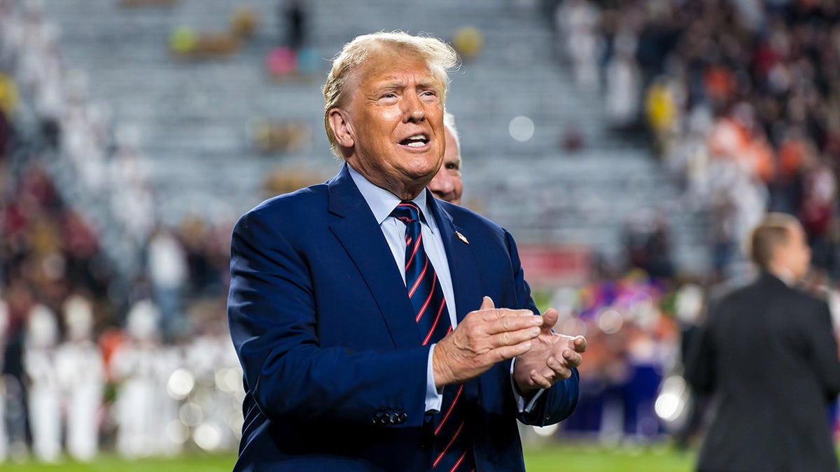 Trump leads Harris in crucial states Arizona, North Carolina