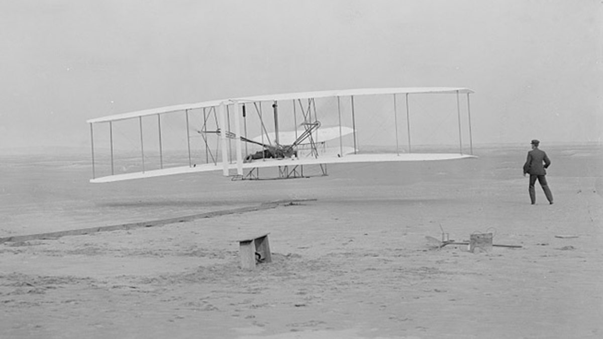 Wright Brothers Memorial plane crash victims identified, include 6-year ...