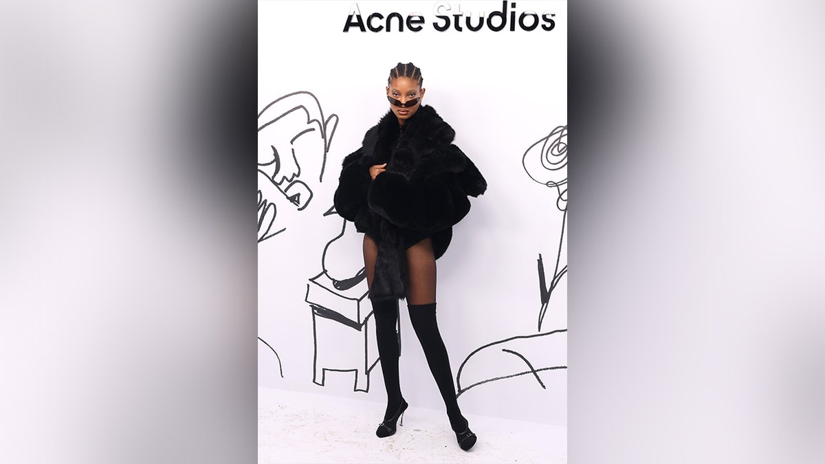 Willow Smith en el desfile de Acne Studios