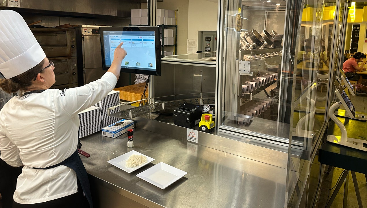 Food at college gets high-tech boost with first robotic kitchen in university setting