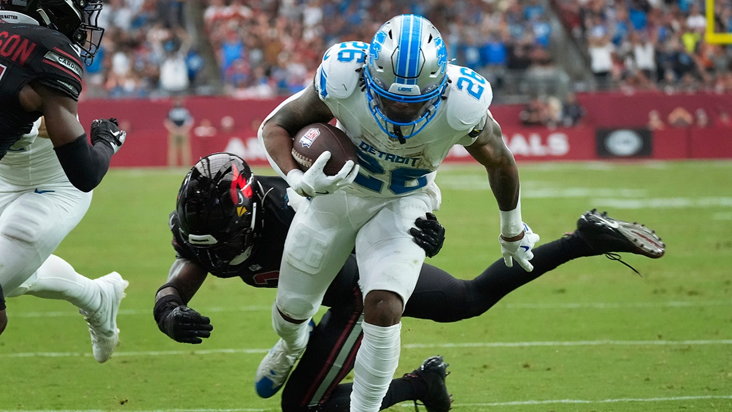 Lions Unleash Spectacular Hook-and-Ladder Play for Touchdown