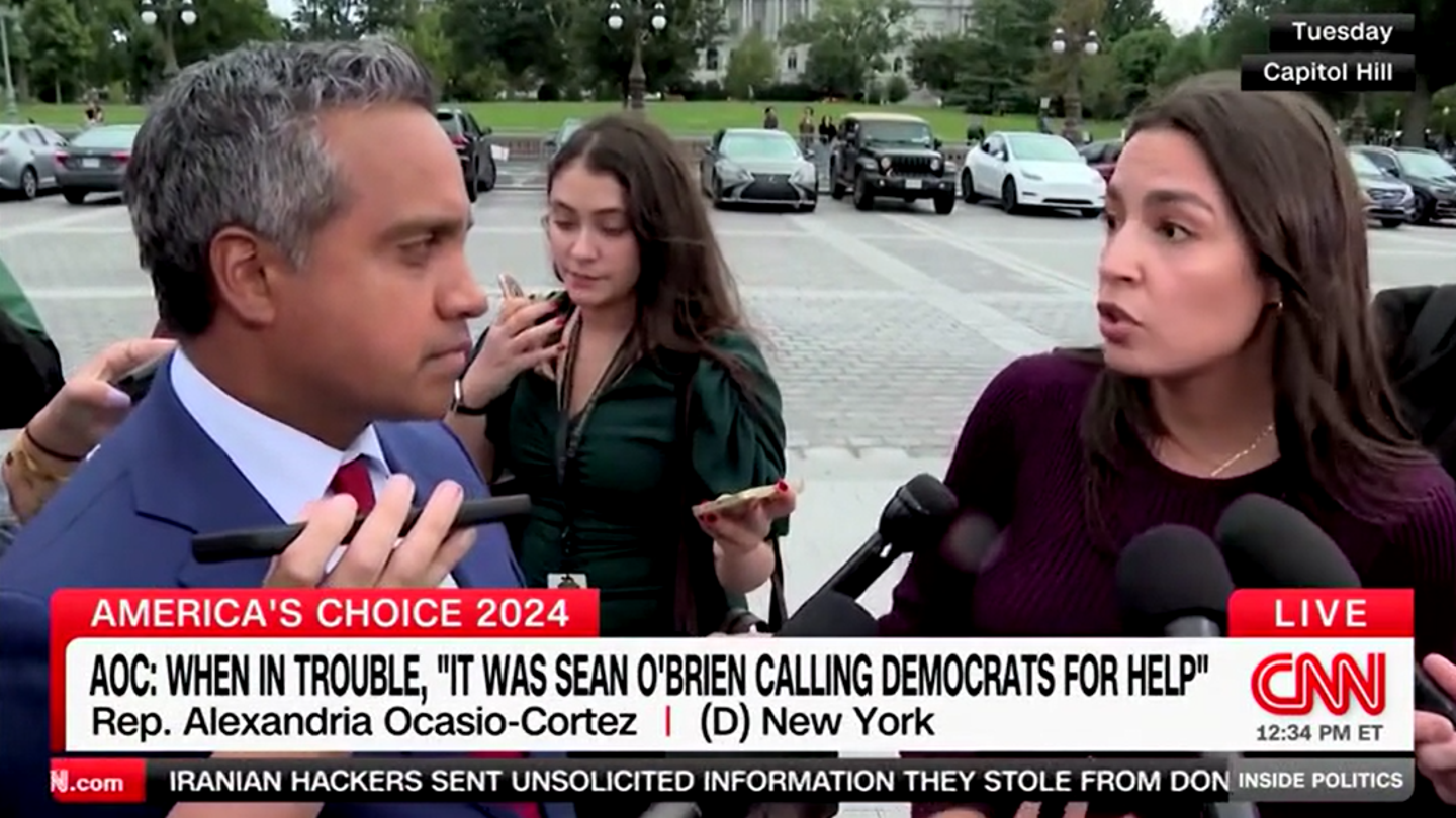 Teamsters Boss Brushes Off AOC's Criticism, Urges Her to Focus on Her District's Republican Leanings