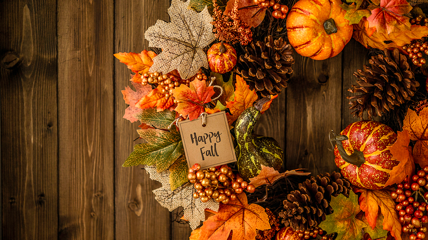 Snuggle Up to Fall: 5 Simple Ways to Welcome the Season into Your Home