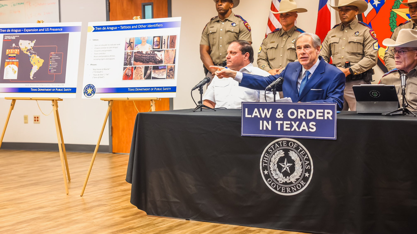 Governor-Abbott-Designates-Tren-De-Aragua-As-Terrorist-Organization- داخل خريطة الطريق لهزيمة ترين دي أراجوا، العصابة الضخمة التي تسيطر على المدن الأمريكية