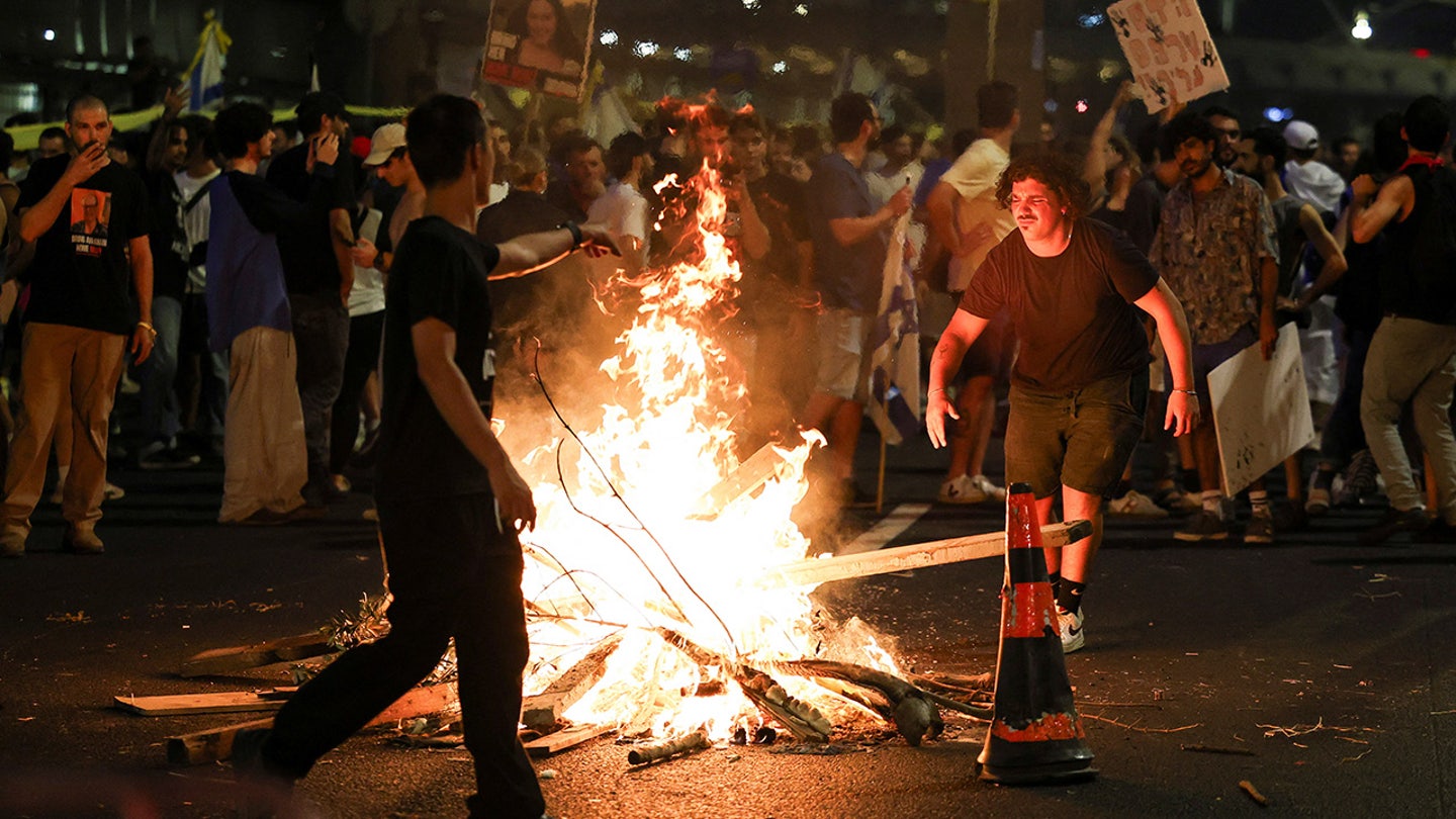 Outrage and Protests Erupt in Israel After Death of Six Hostages in Gaza