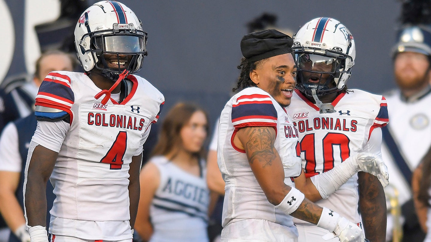 Robert Morris Cornerback Rob Carter Jr.'s Spectacular One-Handed Interception Stuns Utah State