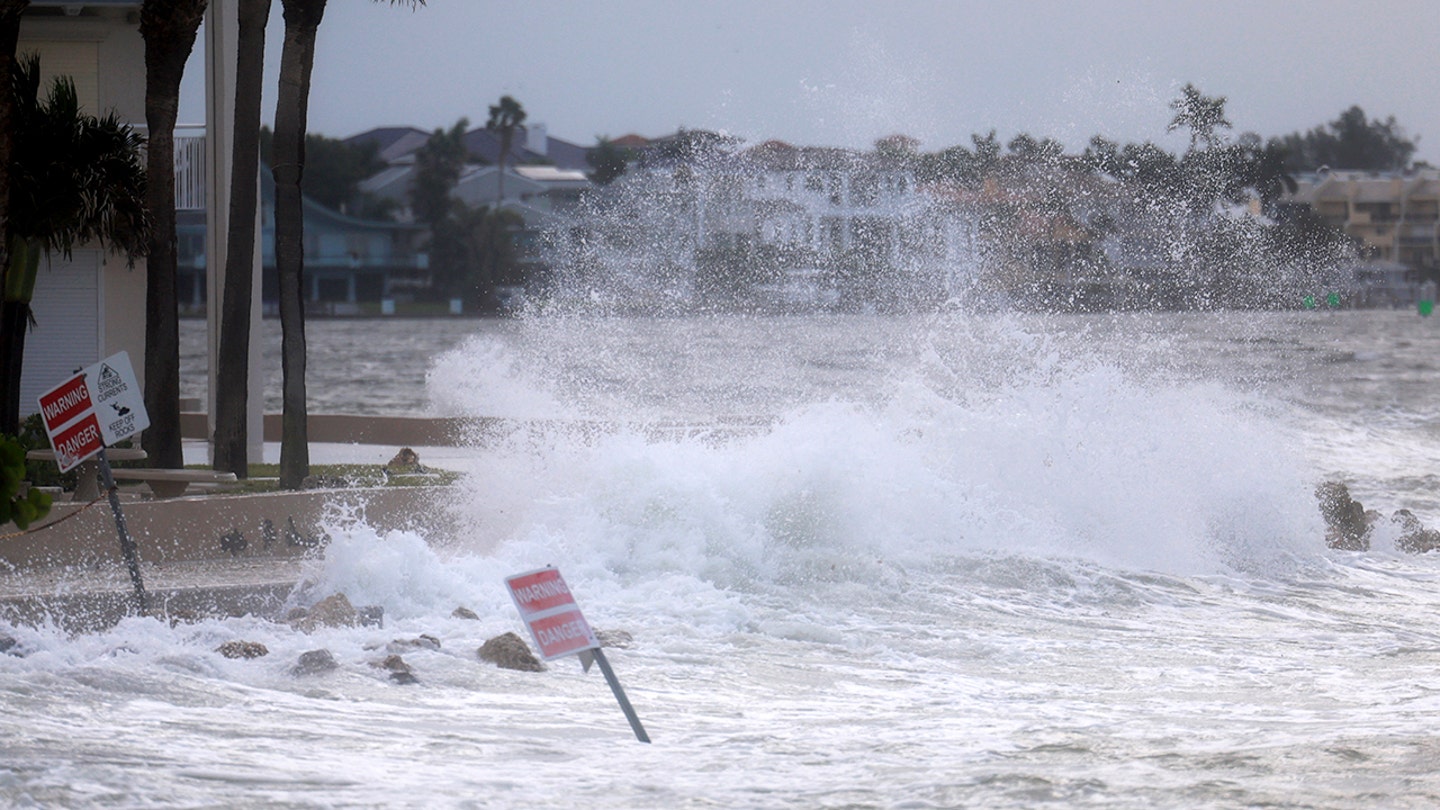 Broncos Forced to Practice on Indoor Tennis Courts Amid Hurricane Helene