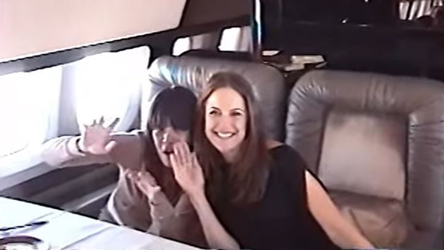 Ella Travolta's Moving Tribute to Late Mother Kelly Preston in New Song and Video