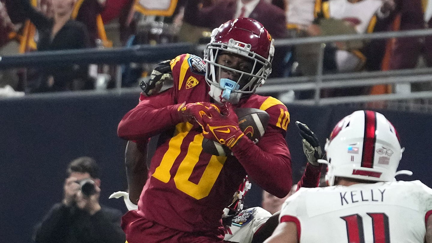 Kyron Hudson's Unbelievable Catch Sparks USC's Victory over LSU