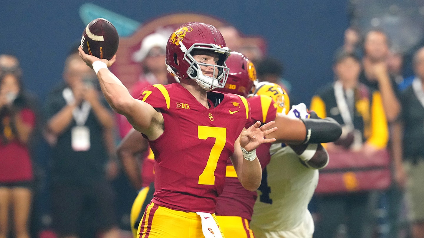 USC Trojans Claim Victory Over LSU Tigers in Season Opener Showcase