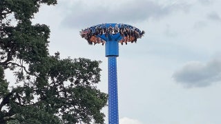 Jury awards teens $550K after Oregon amusement park ride left them hanging upside down: report