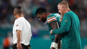 Fans call for Dolphins' quarterback to retire after scary incident in primetime game - Fox News