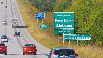 Migrant controversy hits heartland as Alabama council meeting boils over, state officials slam feds' 'mess'