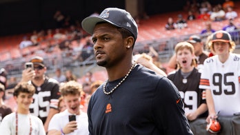 Deshaun Watson to Play with Heavy Heart After Father's Passing