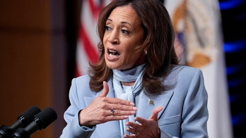 Kamala's Celebrity Events Fail to Appeal to Middle-Class Voters Amid Economic Concerns