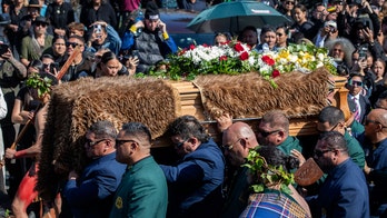 The Rise of a New Māori Monarch: Ngā wai hono i te po Ascends to the Throne