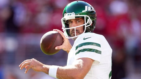 Rodgers Throws First Touchdown for Jets, Sparks Comeback Against 49ers