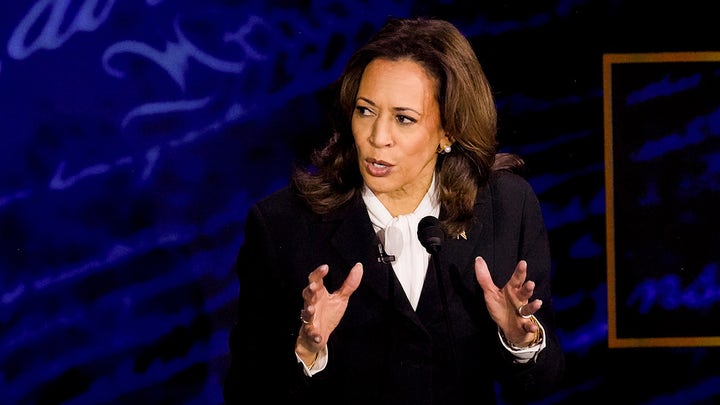 KAMALA HARRIS: “If somebody breaks into my house, they’re getting shot” 🚨