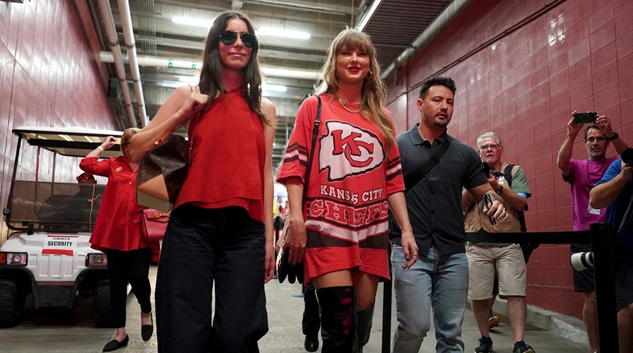 Trump reacts to Taylor Swift's endorsement of Kamala Harris: 'I like Mrs. Mahomes much better'