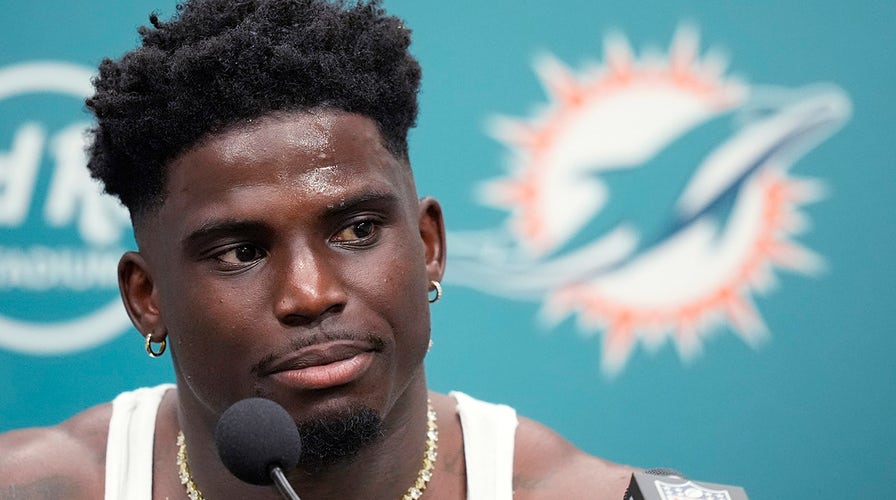 Bodycam footage of Dolphins WR Tyreek Hill's detainment by police released | The Facility