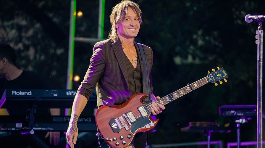 Keith Urban habla de cómo su familia apoya su carrera musical