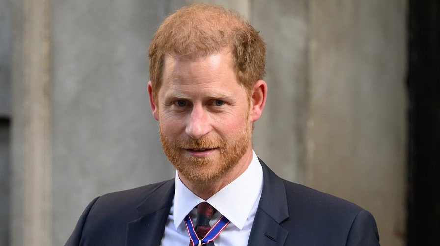 Prince Harry, Prince William need an intervention to end feud: expert