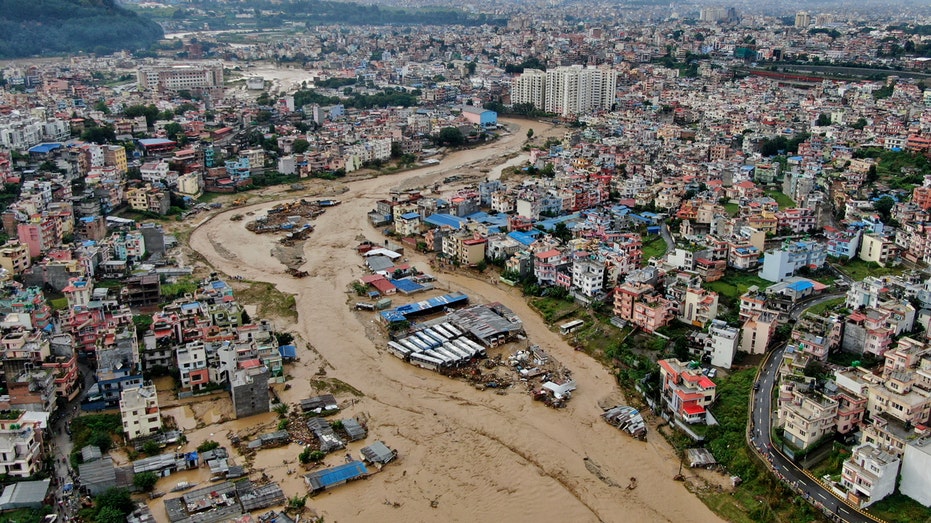 Flooding, landslides kill nearly 200 in Nepal thumbnail