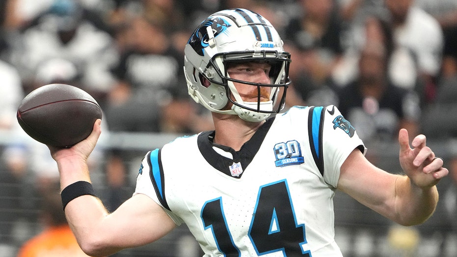 Panthers dominate Raiders as Andy Dalton, starting in place of benched Bryce Young, throws 3 touchdowns thumbnail