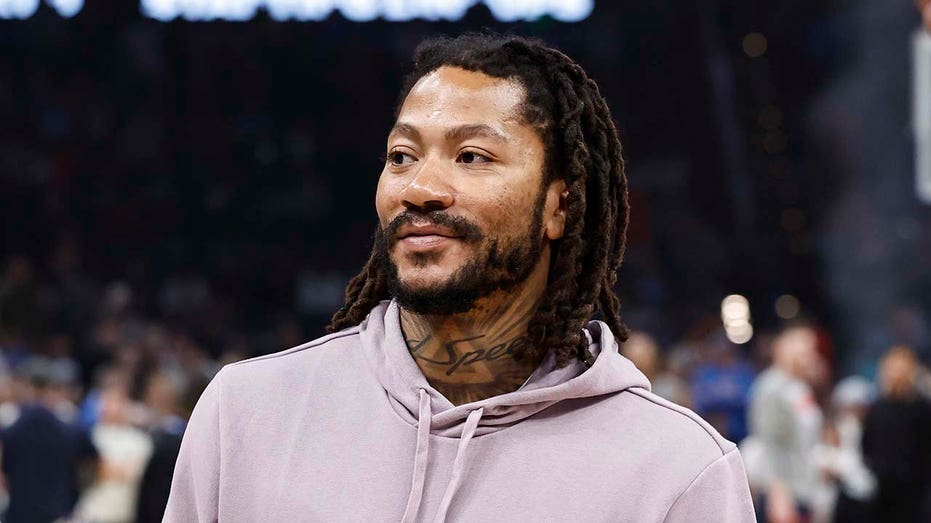 Derrick Rose, one-time MVP, announces retirement from the NBA after 16 seasons thumbnail