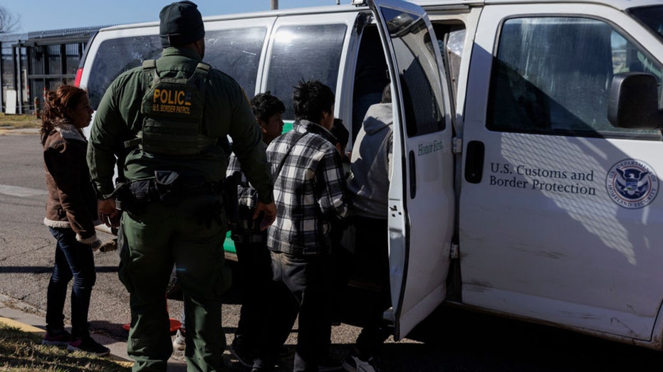 <div>Illegal immigrant bites Border Patrol agent in the face amid 'significant rise' of attacks on CBP</div> <div>Illegal immigrant bites Border Patrol agent in the face amid 'significant rise' of attacks on CBP</div>
