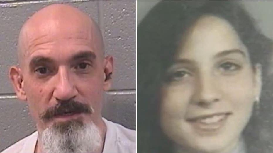 Serial killer known as ‘Hollywood Ripper’ extradited to Illinois for 1993 murder of his teen neighbor thumbnail