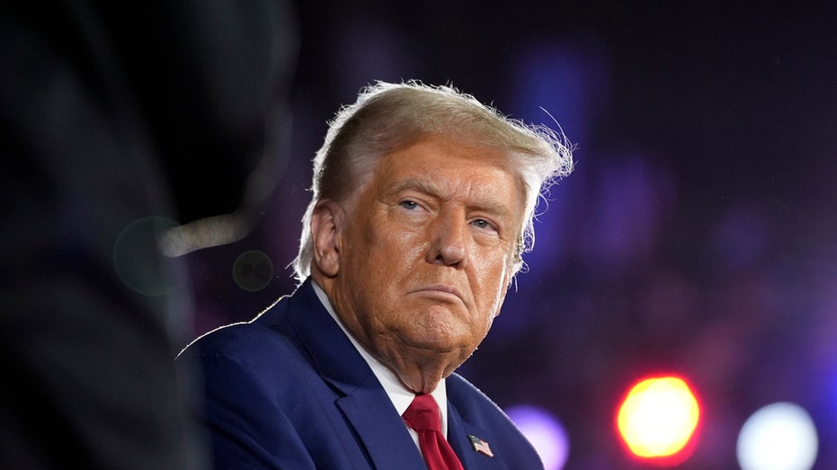 Trump blames Biden, Harris for Iran's attack on Israel: 'Very close to global catastrophe' thumbnail