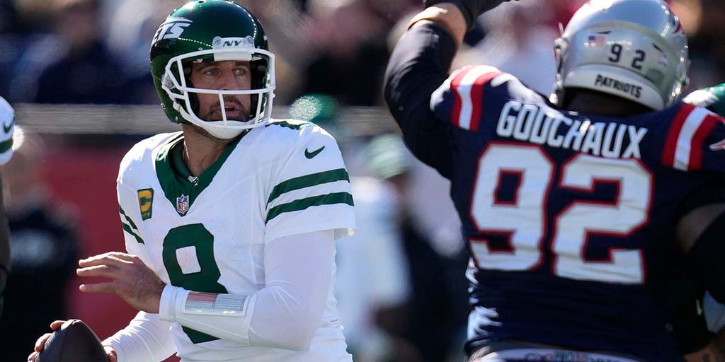 Aaron Rodgers responds to criticism that he didn't look 'mobile' in loss to  Patriots: 'He's probably right' | Fox News