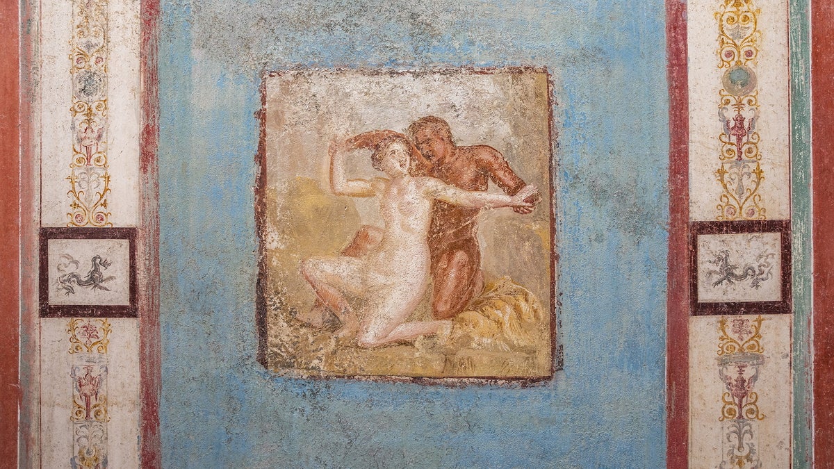 Researchers at Ancient Pompeii site in Italy uncover tiny house with exquisite frescoes
