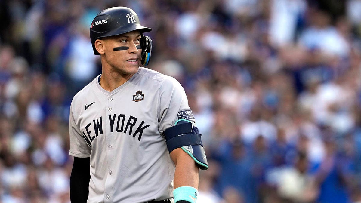 Aaron Judge regresa al dugout