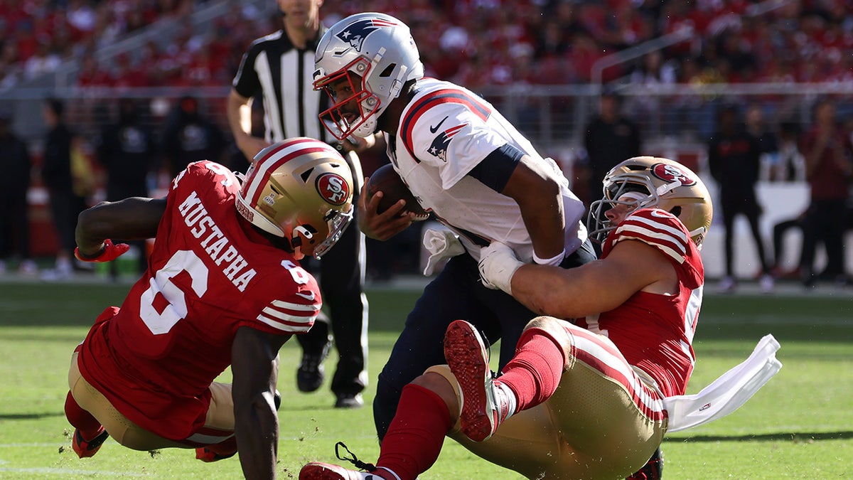 Jacoby Brissett despedido