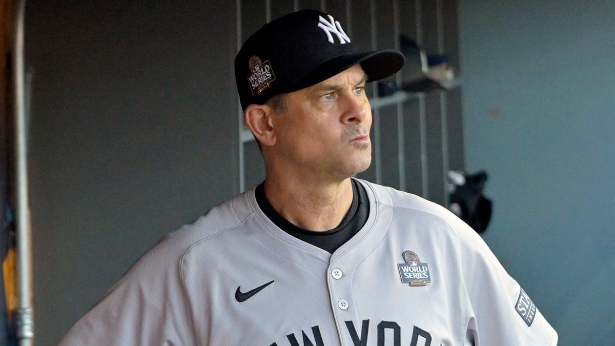 Aaron Boone successful  the dugout