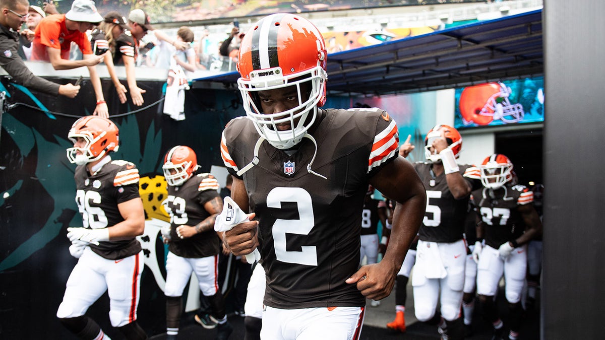 Amari Cooper de los Bills lanza un mensaje de tres palabras después del intercambio con los Browns