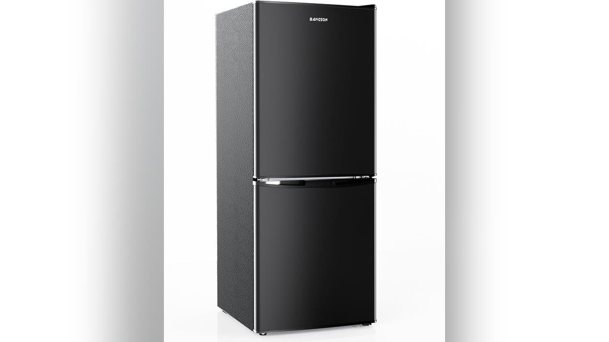 BANGSON’s small refrigerator with freezer is space-saving.