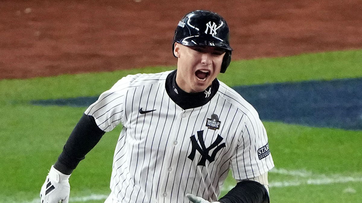 Anthony Volpe celebrates home run