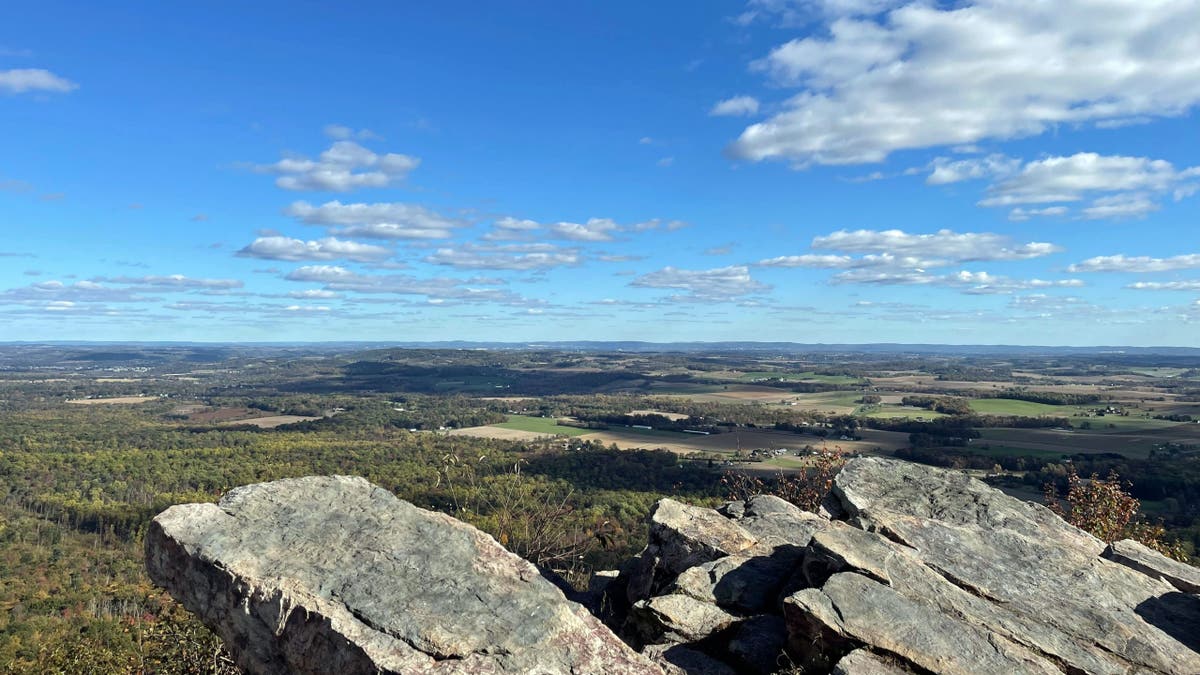 panggang_oven_knob_appalachian_trail_pennsylvania