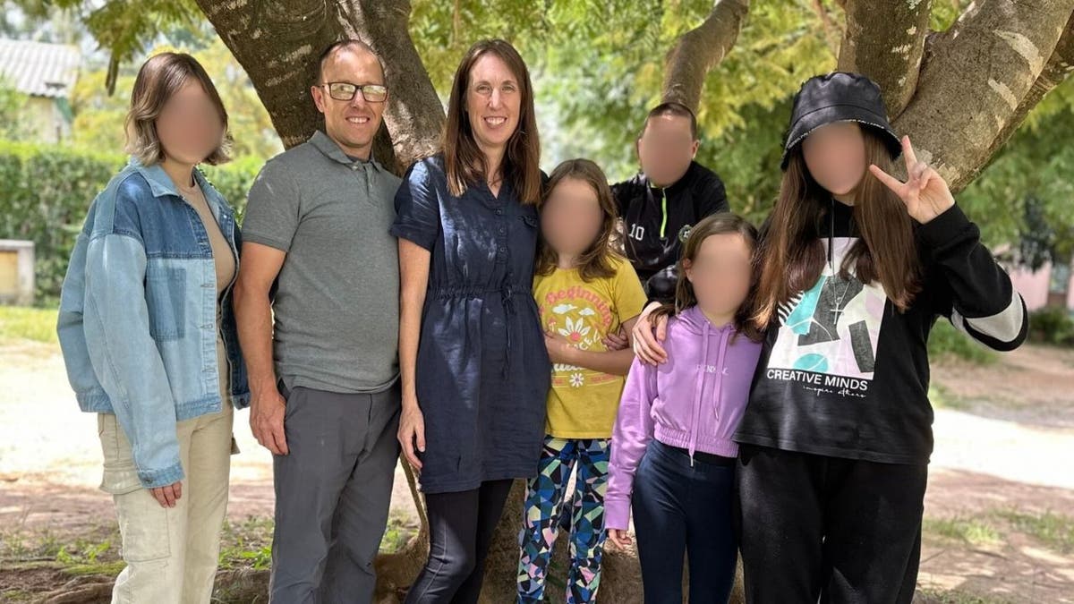 Pastor Beau Shroyer with his woman  and children