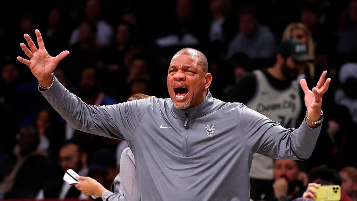 Entrenadores de Doc Rivers contra los Nets