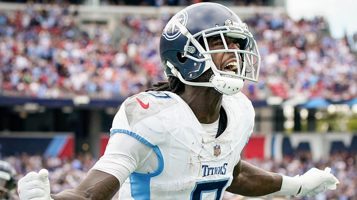 Calvin Ridley de los Titans exige más objetivos al principio del juego mientras la frustración se desborda