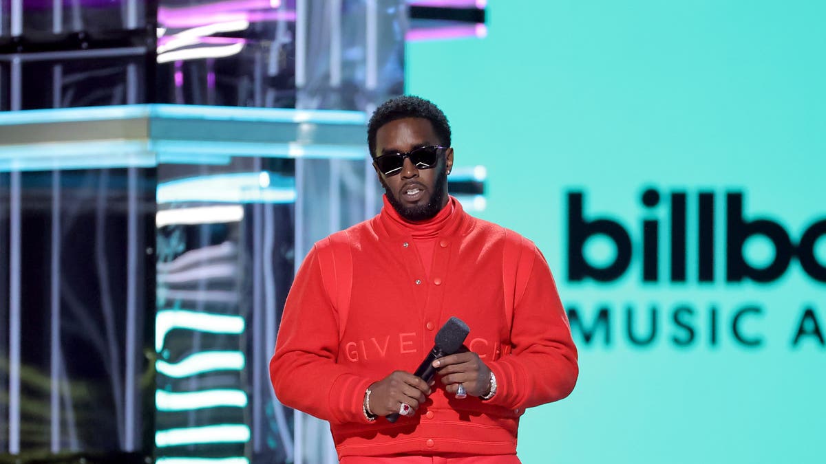 Diddy connected shape astatine nan Billboard Music Awards