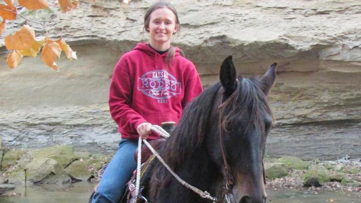 Emma Brungardt, Miss Teen Rodeo Kansas, killed in car crash | Fox News