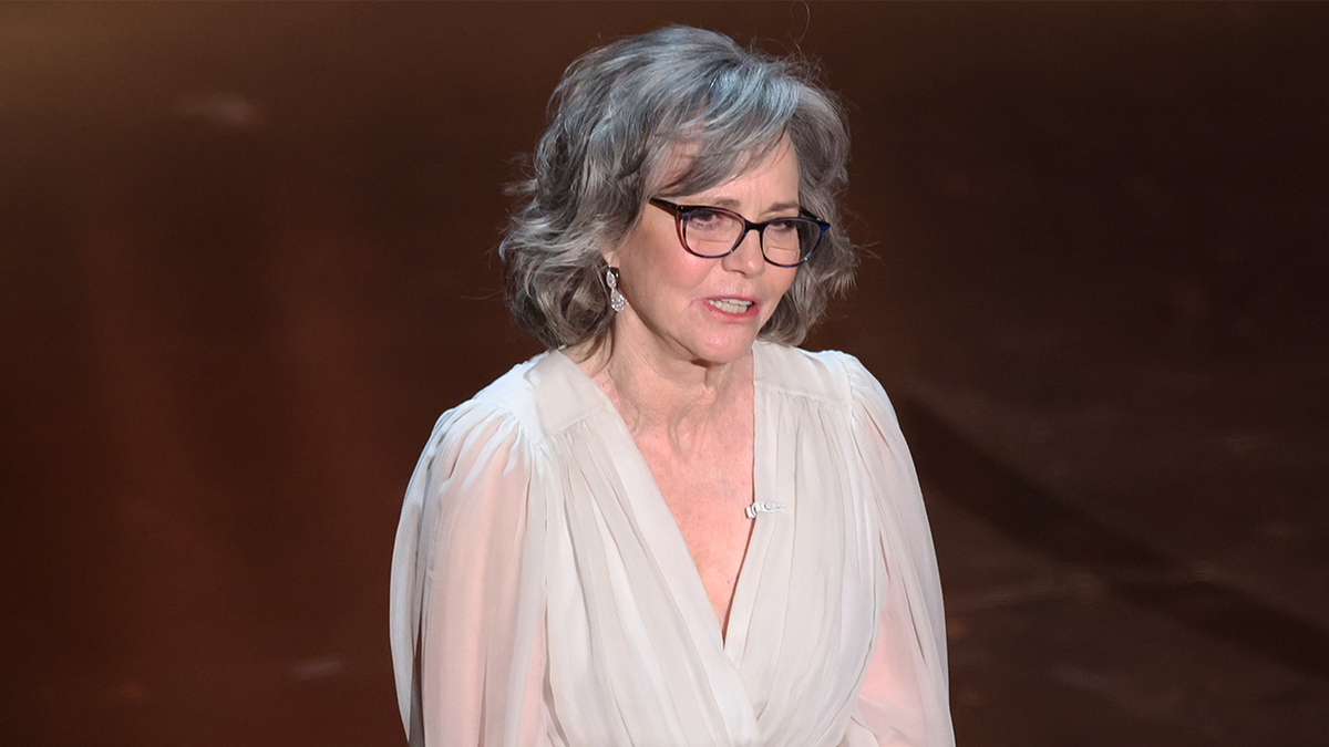 La actriz Sally Field en la entrega de premios